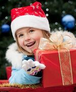 С 14 декабря по 31 декабря 2020 года будет осуществляться выдача новогодних подарков от Губернатора Самарской области Д.И.Азарова детям в возрасте от 2 лет.