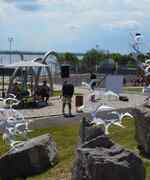 С 7 по 20 июня в Самаре проходит пятый фестиваль набережных «ВолгаФест».  В его рамках, на новой набережной прошла презентация арт-объекта «Взлёт»