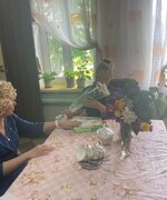 Глава г.о.Октябрьск поздравила маму военнослужащего с днем рождения