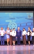 В ДК "Железнодорожник" прошла праздничная программа «С юбилеем, город на Волге!», посвященная 70-летию г.о. Октябрьск