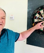 Соревнование по дартсу