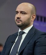 Вячеслав Федорищев поздравил жителей региона с Днем семьи, любви и верности