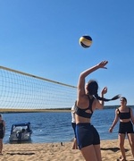 Волейбол на пляже— лучший способ провести лето активно и весело!