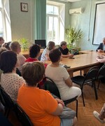 Глава городского округа Октябрьск Владимир Ревин провел встречу с социальными работниками Октябрьска.
